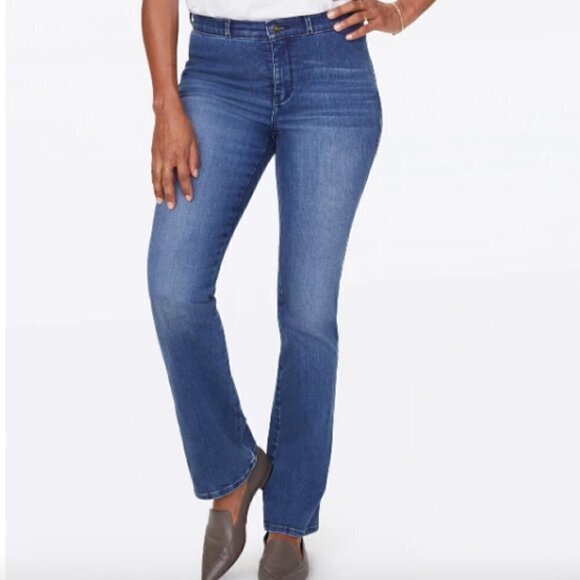 NYDJ Barbara Bootcut Jeans in Meloy Wash - Picture 15 of 15